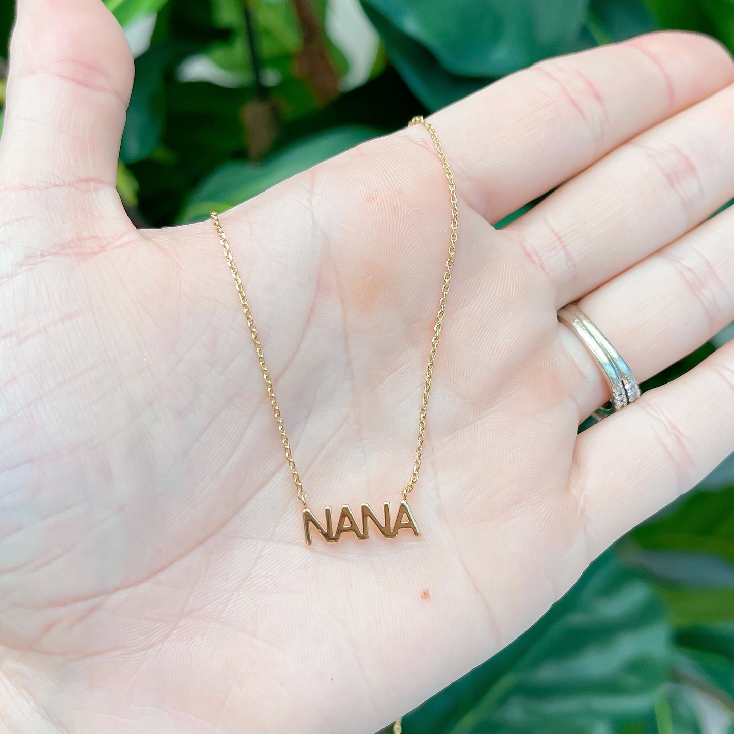 PREORDER: NANA Gold Pendant Necklace
